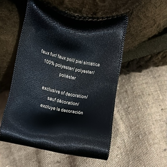 Women’s Tommy Hilfiger fleece jacket - Picture 6 of 6